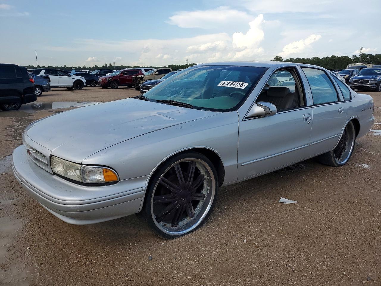 1995 CHEVROLET CAPRICE / IMPALA 1G1BL52P2SR173792