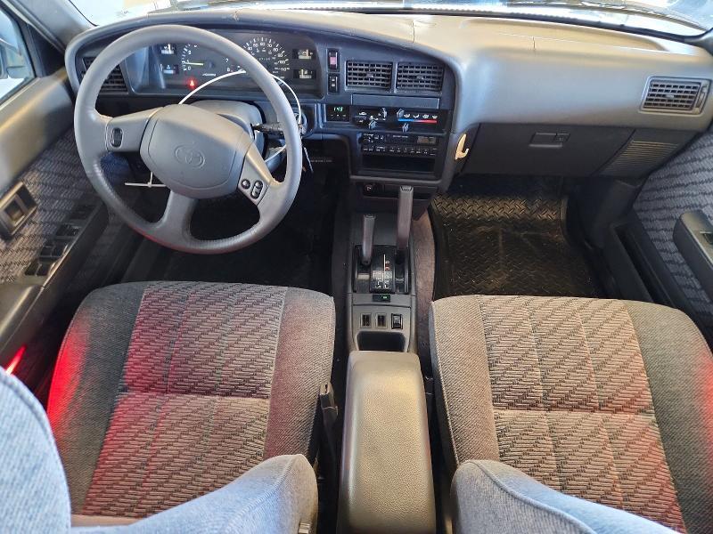 1995 TOYOTA 4RUNNER SR5 V6 — Фото 8 из 13