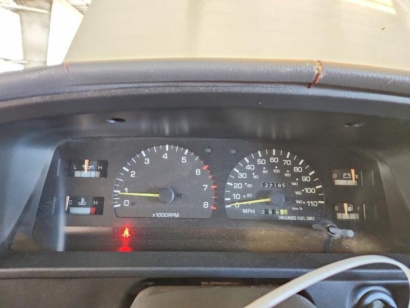 1995 TOYOTA 4RUNNER SR5 V6 — Фото 9 из 13