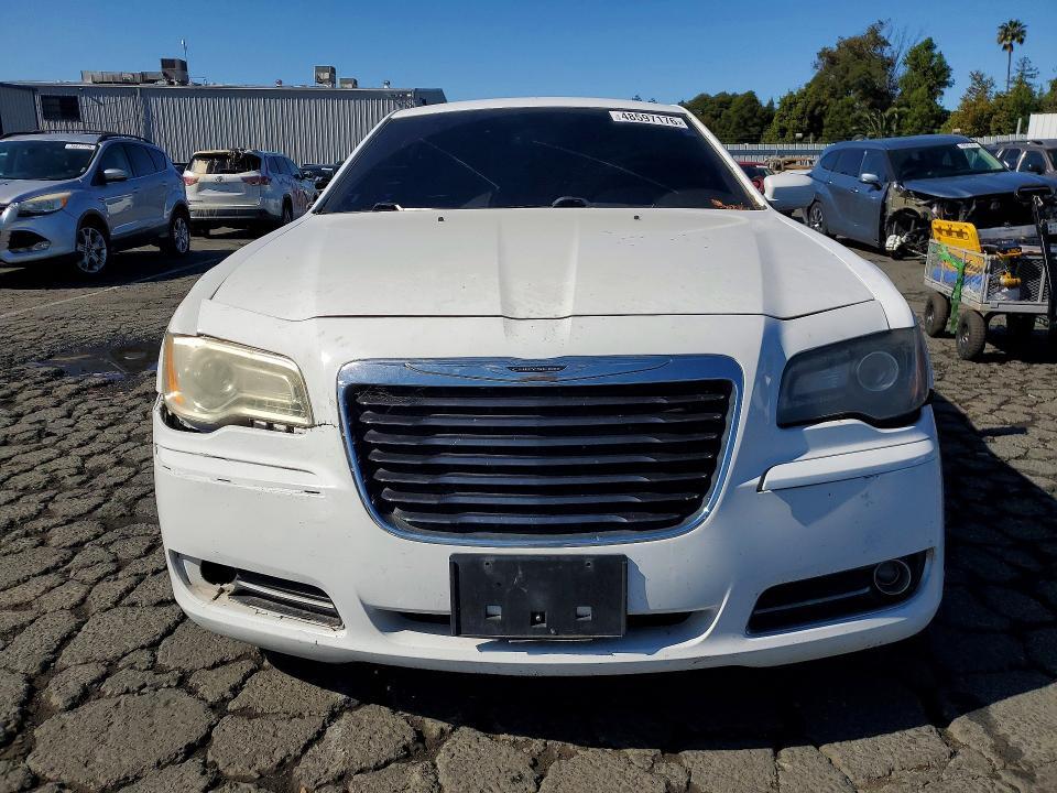2012 CHRYSLER 300 S — Фото 5 из 12