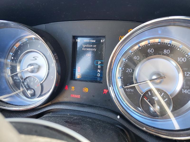 2012 CHRYSLER 300 S — Фото 9 из 12