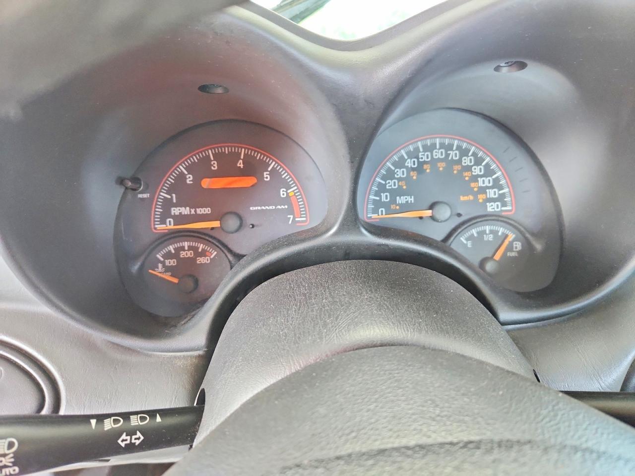 1G2NF52E94M519092 2004 PONTIAC GRAND AM photo no. 9