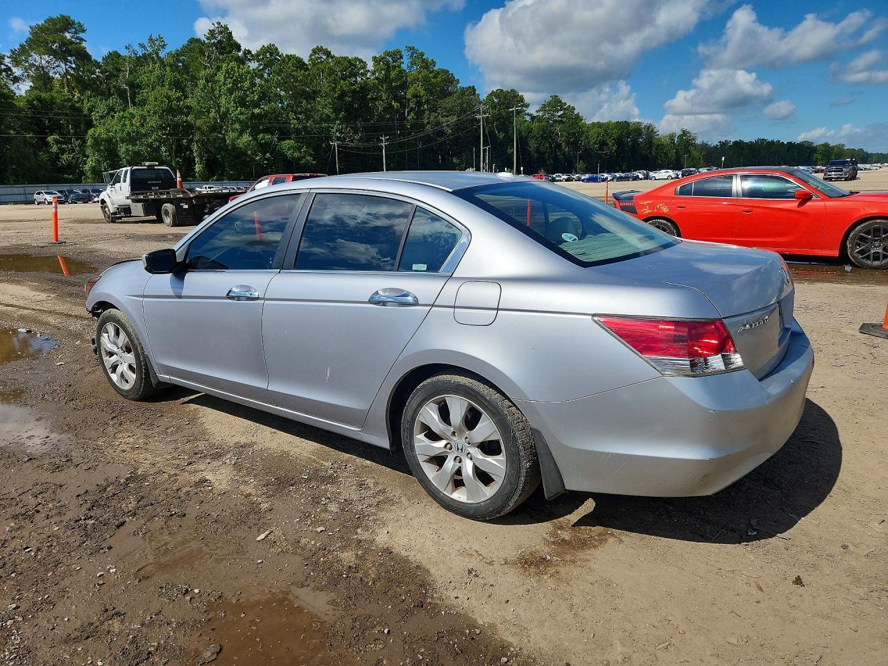 2008 HONDA ACCORD EXL — Фото 2 из 13