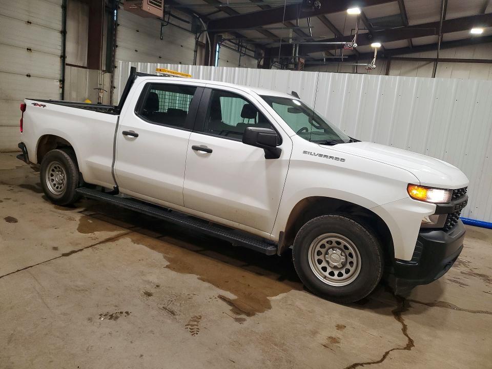 2020 CHEVROLET SILVERADO K1500 — Фото 4 из 12
