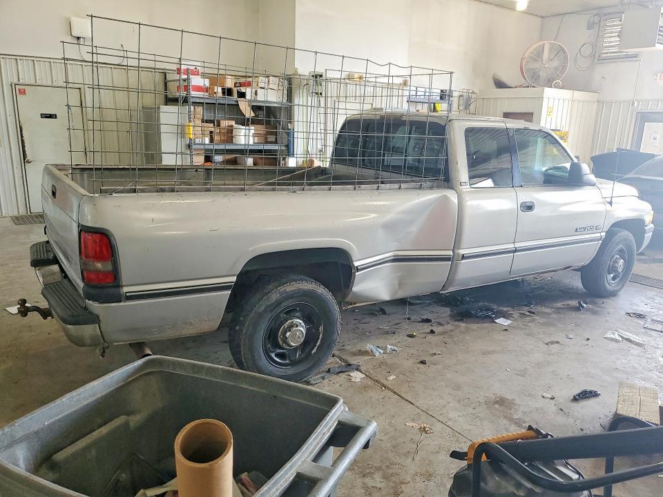 1996 DODGE RAM 2500 — Фото 3 из 12