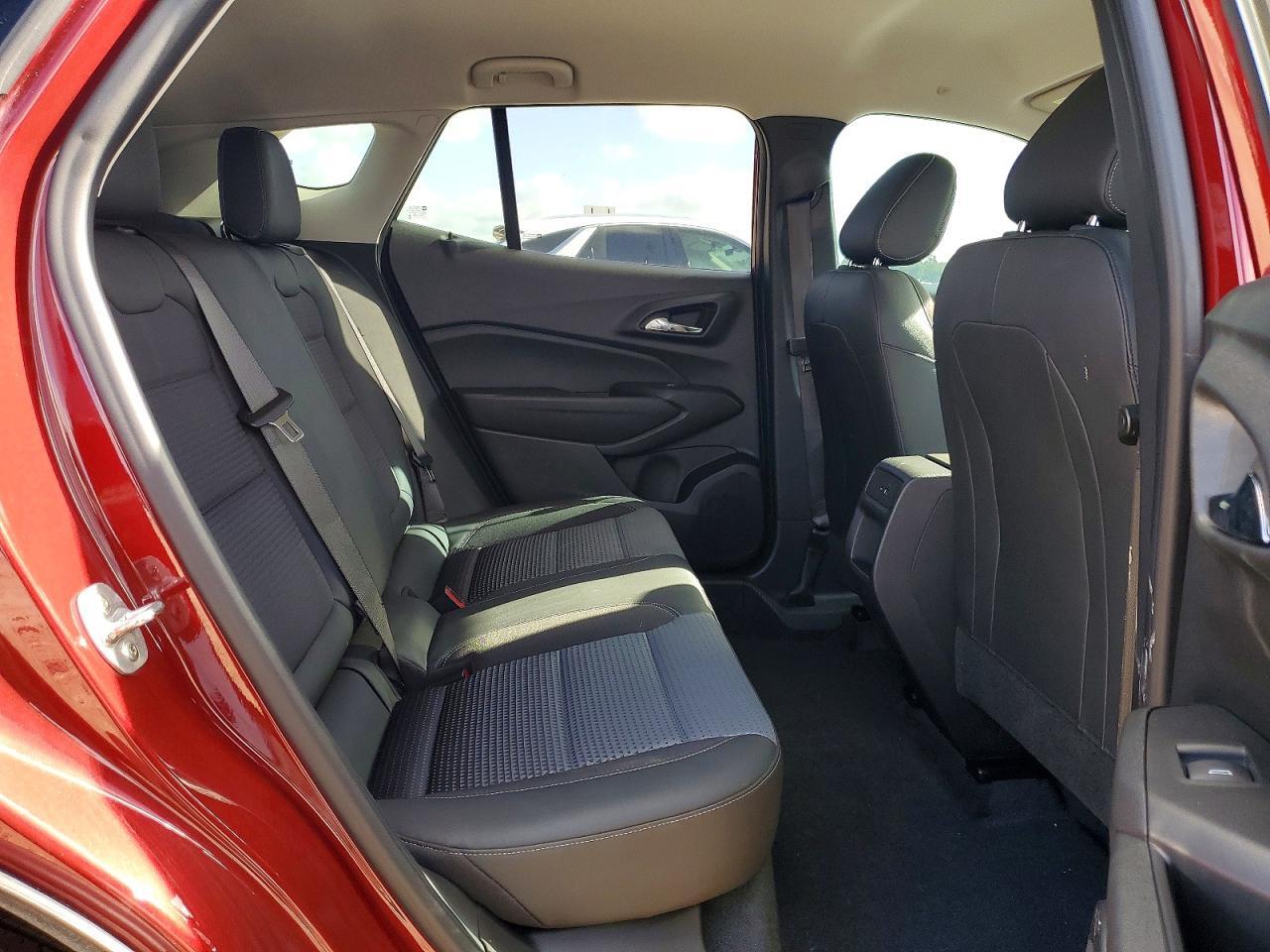 2024 CHEVROLET TRAX 1LT — Фото 11 из 13