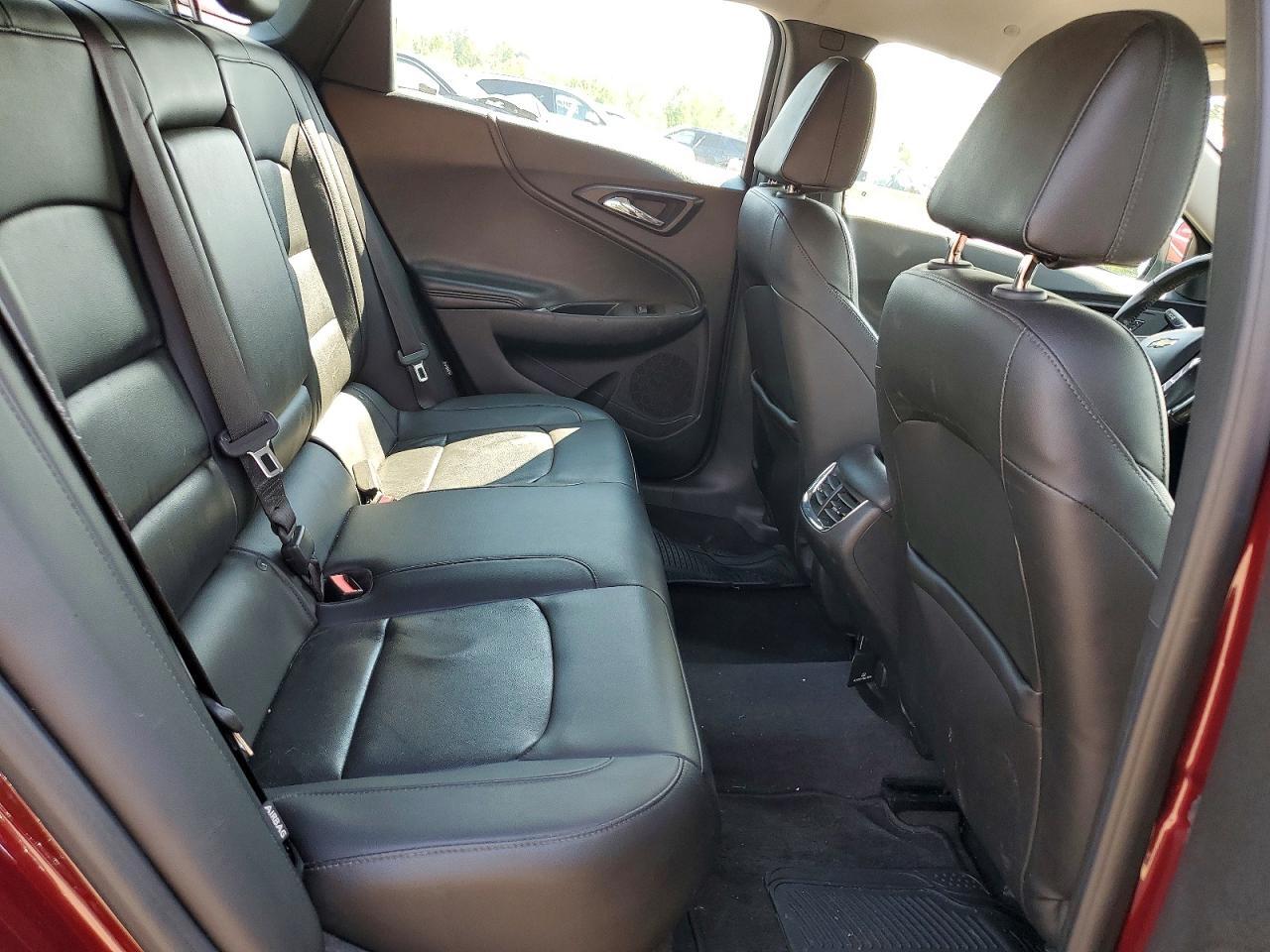 2016 CHEVROLET MALIBU LT — Фото 10 из 12