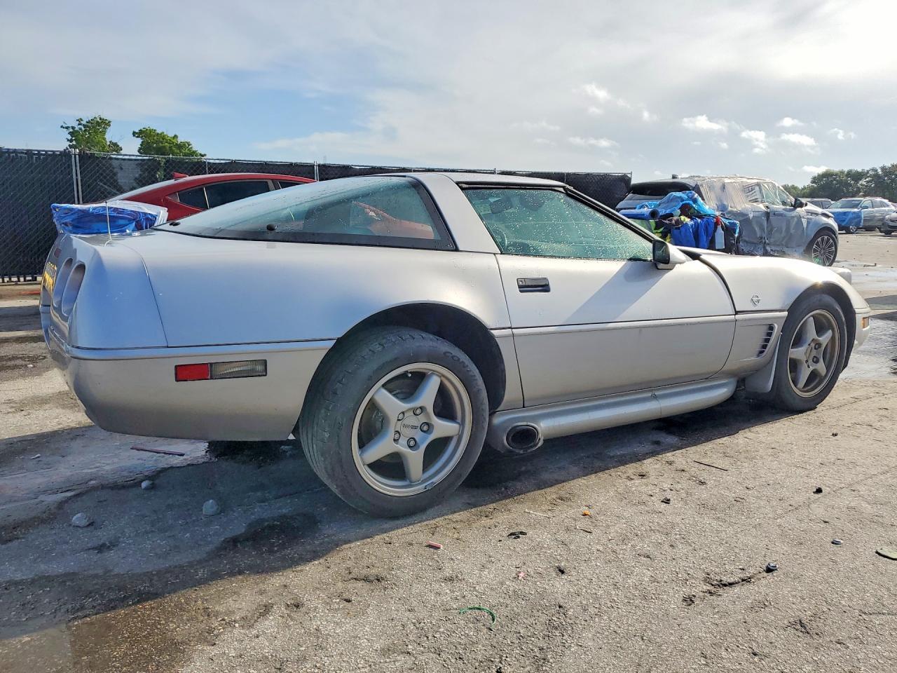 1996 CHEVROLET CORVETTE — Фото 3 из 12