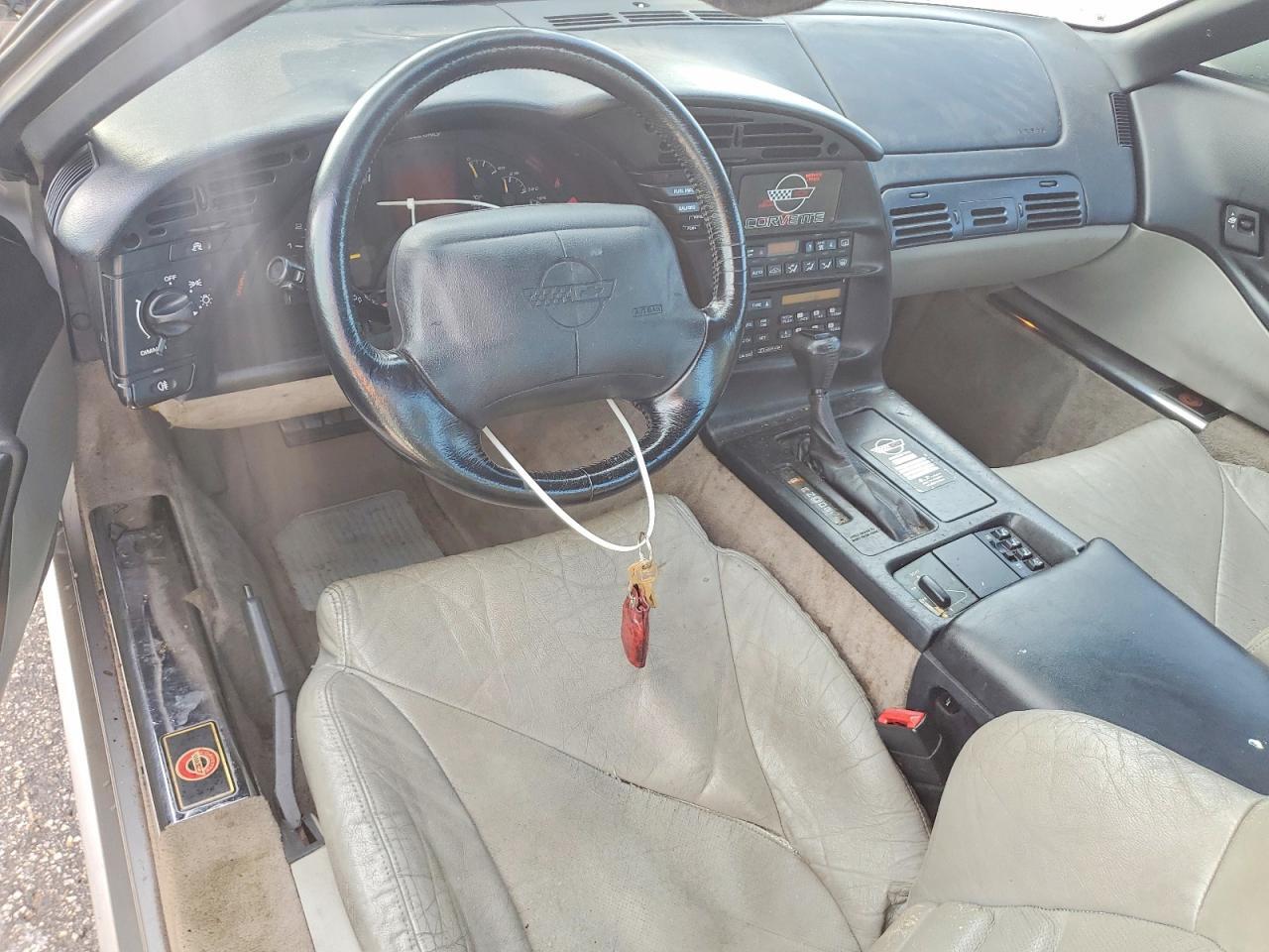 1996 CHEVROLET CORVETTE — Фото 8 из 12