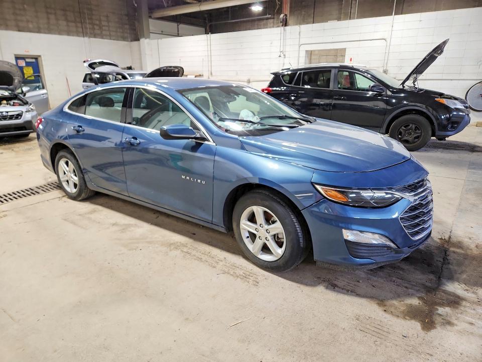 2024 CHEVROLET MALIBU  LT — Фото 4 из 12
