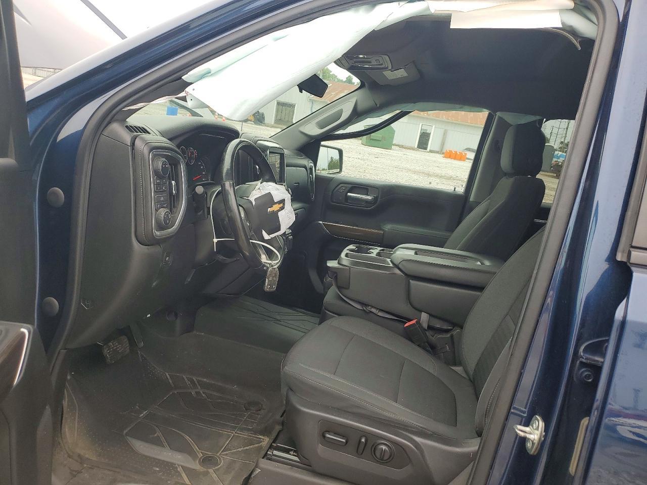 2020 CHEVROLET SILVERADO K1500 LT — Фото 7 из 12
