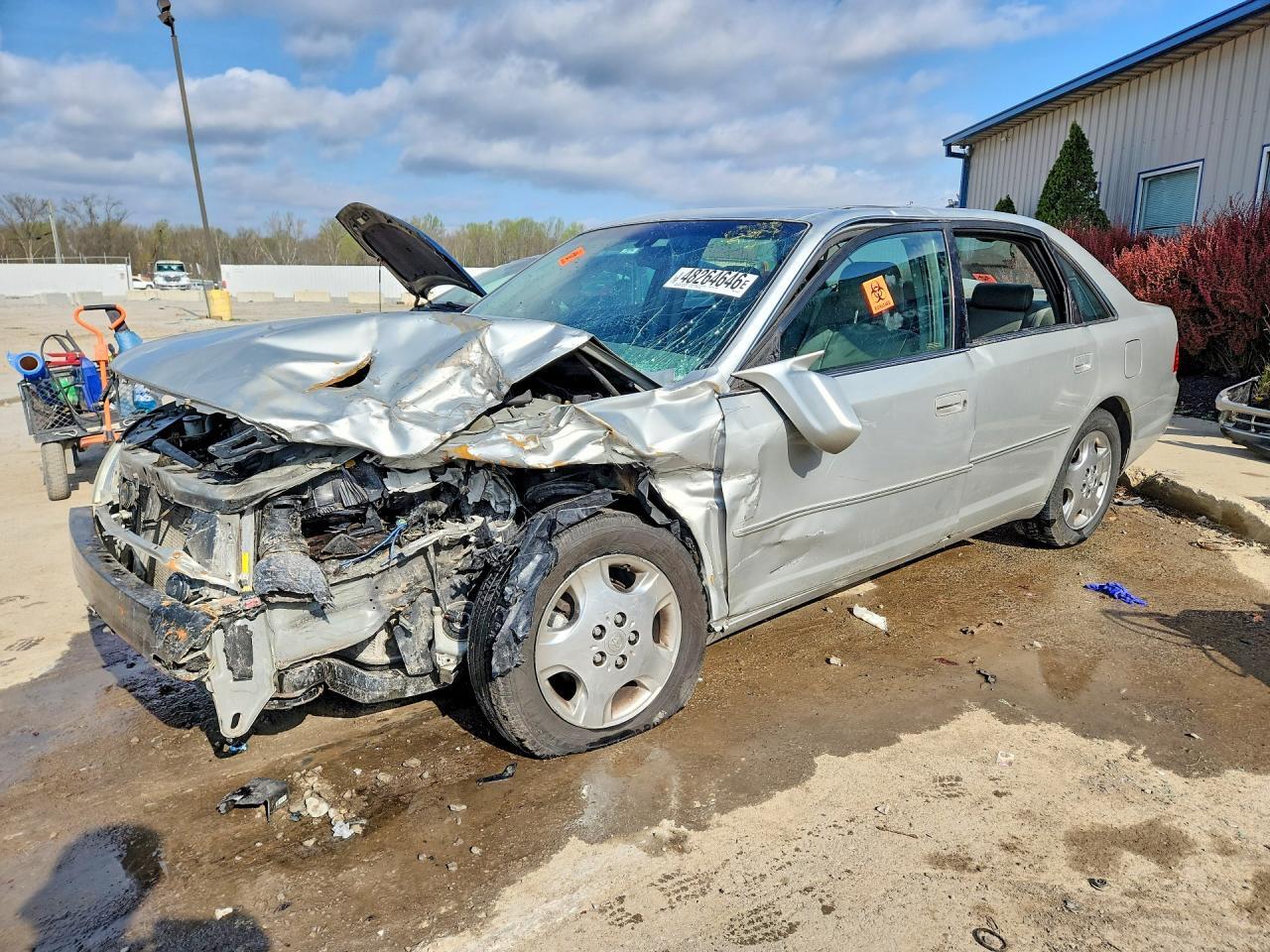 2004 TOYOTA AVALON XLS