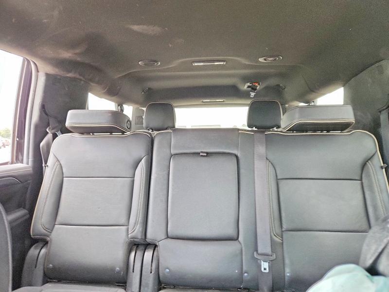 2024 GMC YUKON XL K1500 SLT — Фото 10 из 13