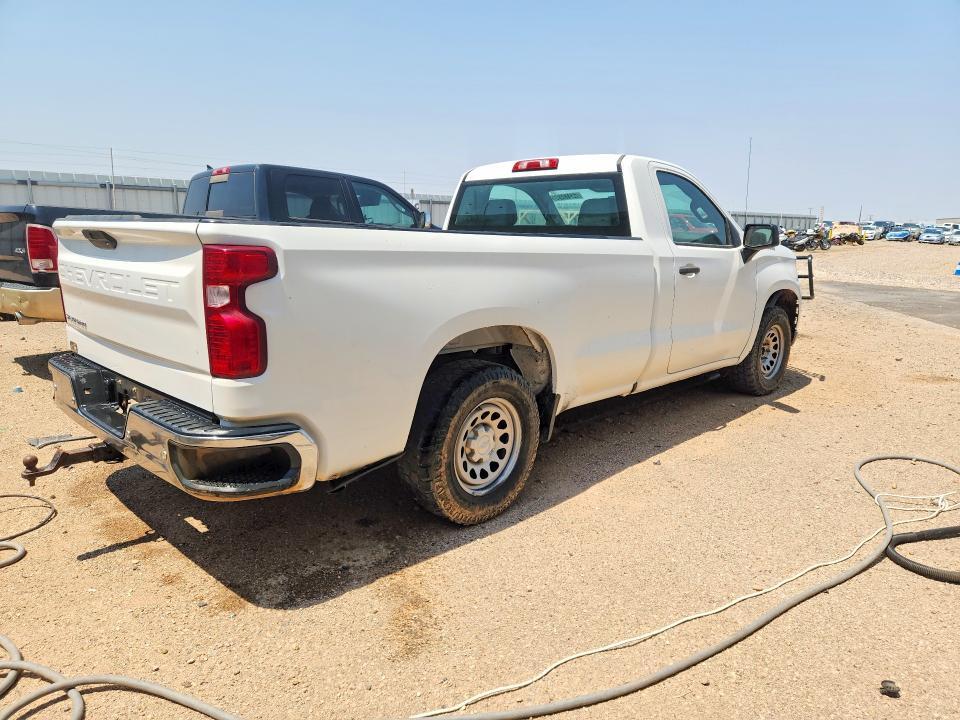 2020 CHEVROLET SILVERADO K1500 — Фото 3 из 12