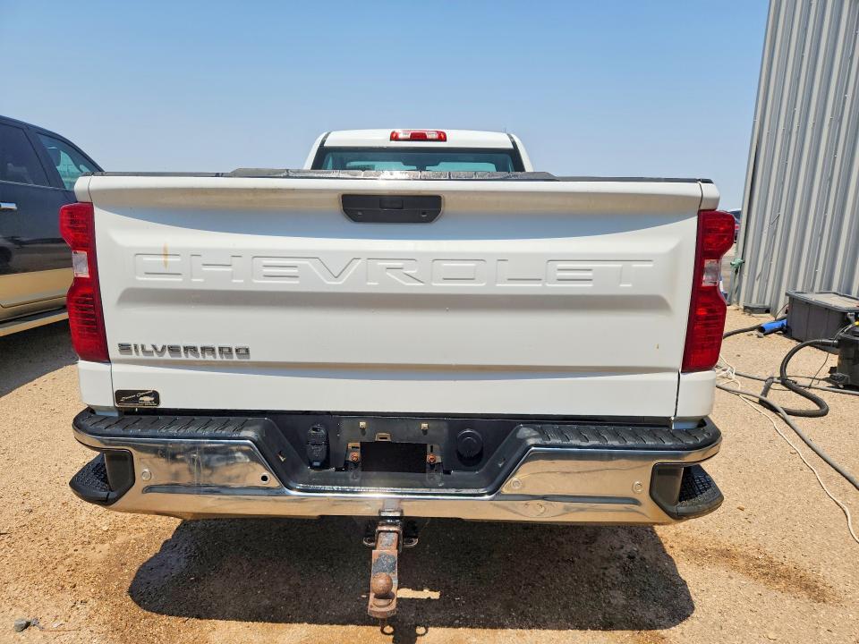 2020 CHEVROLET SILVERADO K1500 — Фото 6 из 12