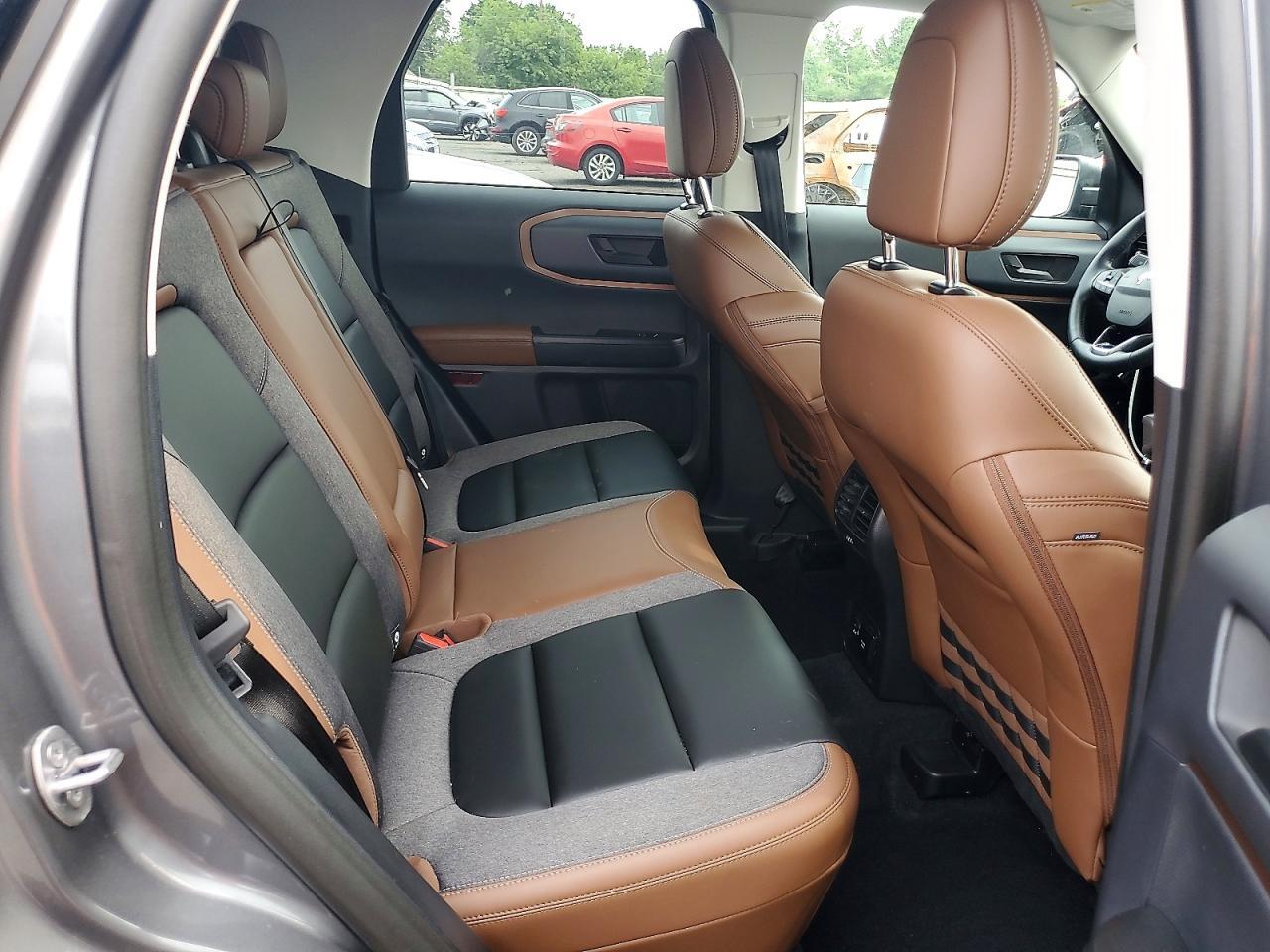 2024 FORD BRONCO SPORT OUTER BANKS — Фото 11 из 14