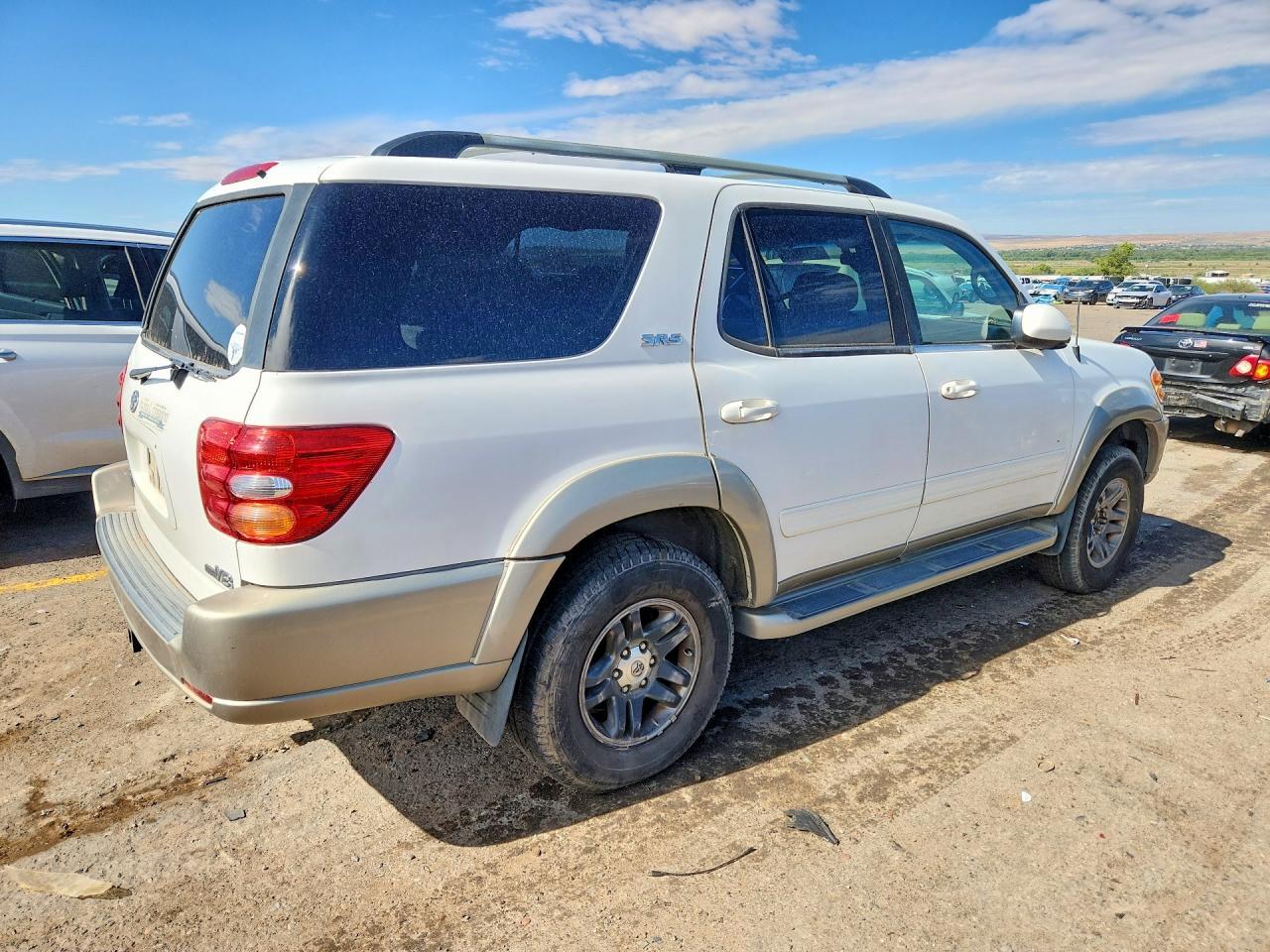 2004 TOYOTA SEQUOIA SR5 — Фото 3 из 14