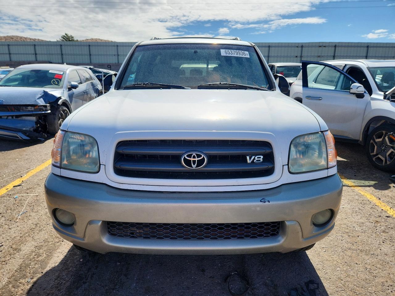 2004 TOYOTA SEQUOIA SR5 — Фото 5 из 14