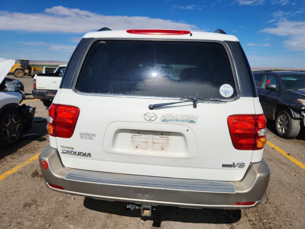 2004 TOYOTA SEQUOIA SR5 — Фото 6 из 14