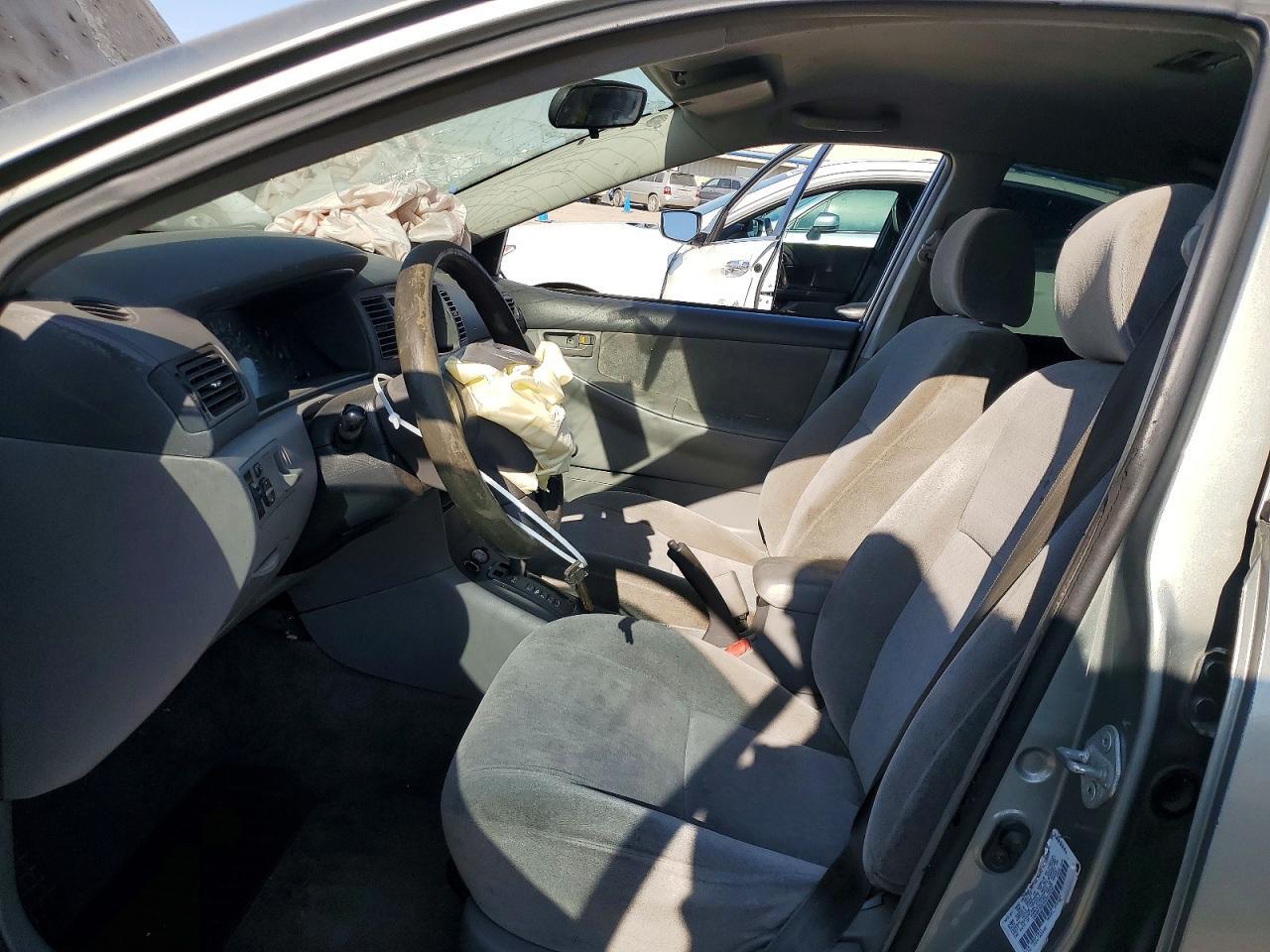 2004 TOYOTA COROLLA CE — Фото 7 из 13