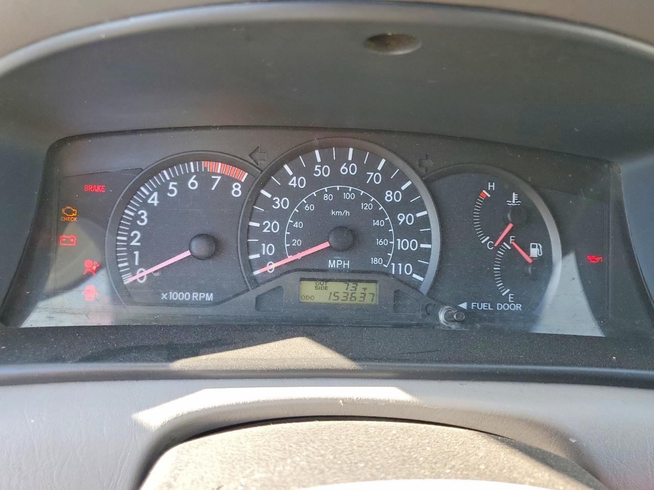2004 TOYOTA COROLLA CE — Фото 9 из 13