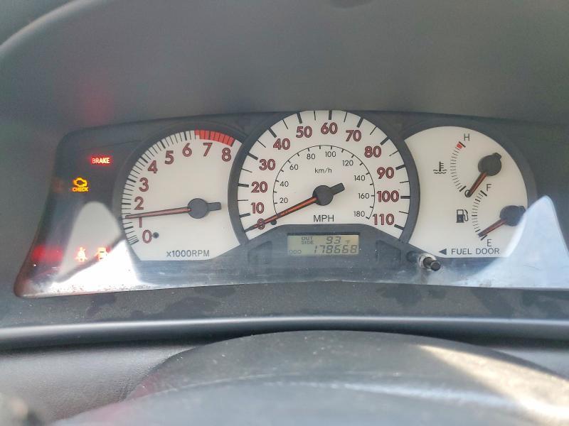 2004 TOYOTA COROLLA S — Фото 9 из 12