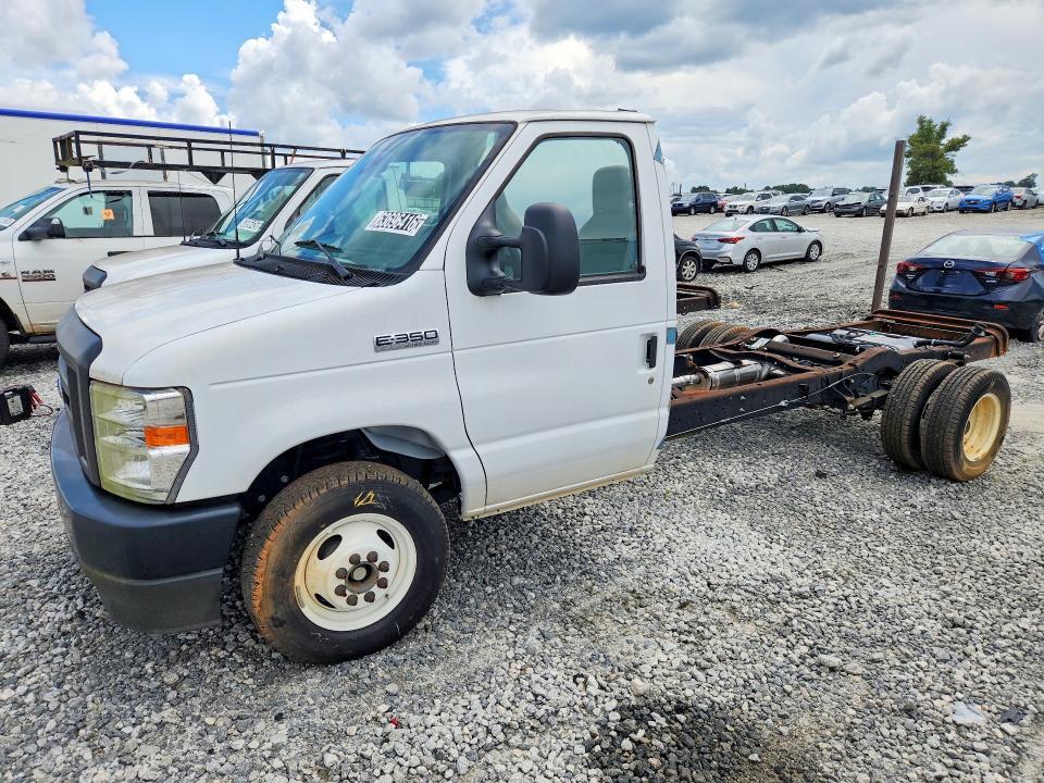 2024 FORD ECONOLINE 1FDWE3FN1RDD42364