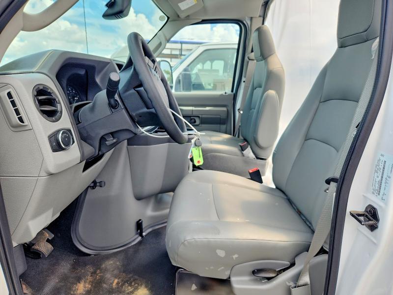 2024 FORD ECONOLINE E350 SUPER DUTY CUTAWAY VAN — Фото 7 из 12