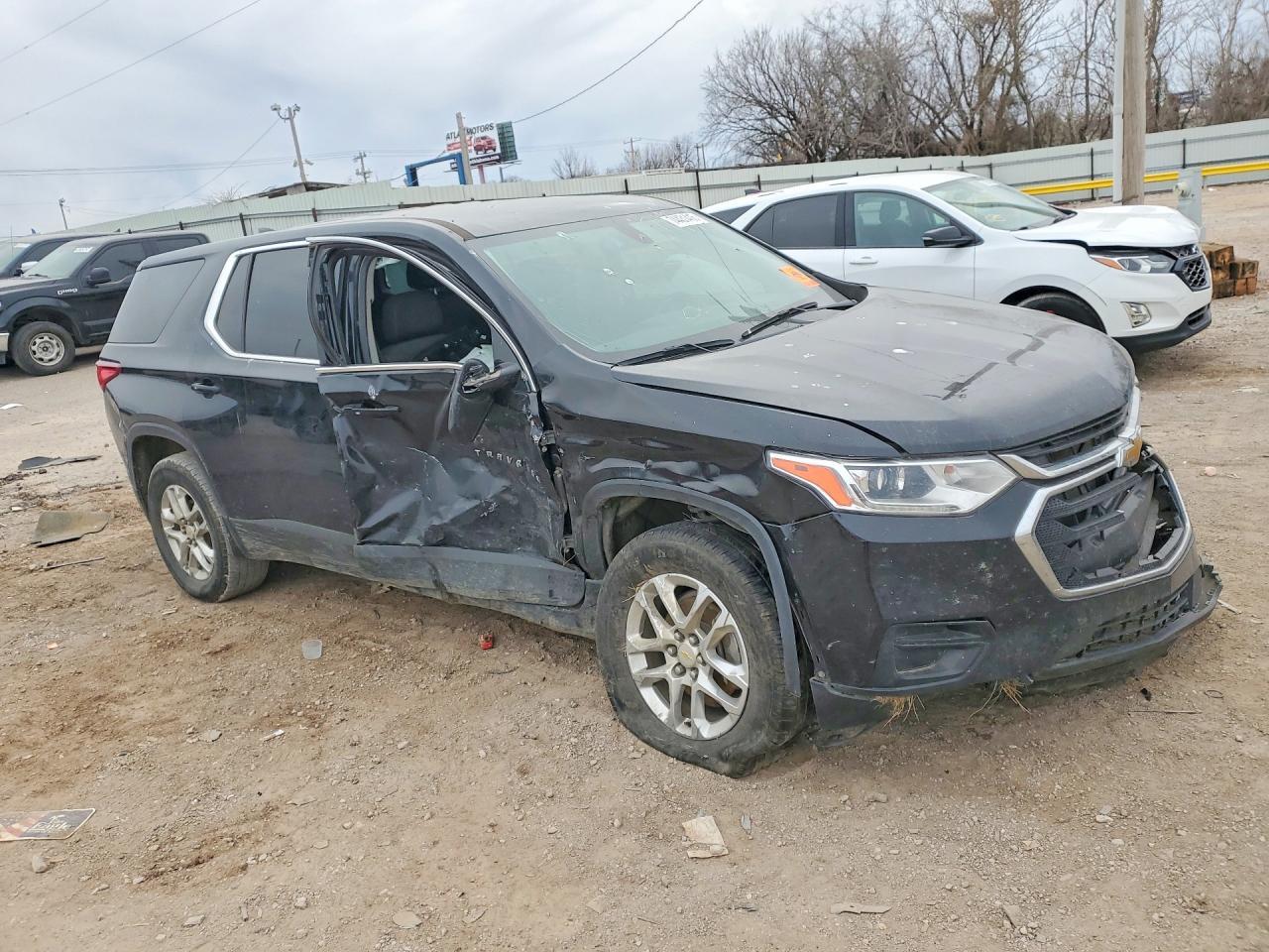 2020 CHEVROLET TRAVERSE LS — Фото 4 из 13