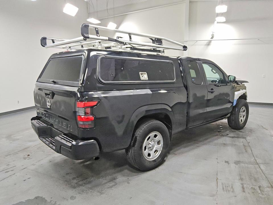 2024 NISSAN FRONTIER- R&D- PRI FLEET- CK ENG LT ON — Фото 3 из 12