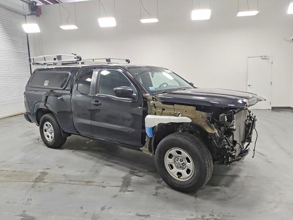 2024 NISSAN FRONTIER- R&D- PRI FLEET- CK ENG LT ON — Фото 4 из 12
