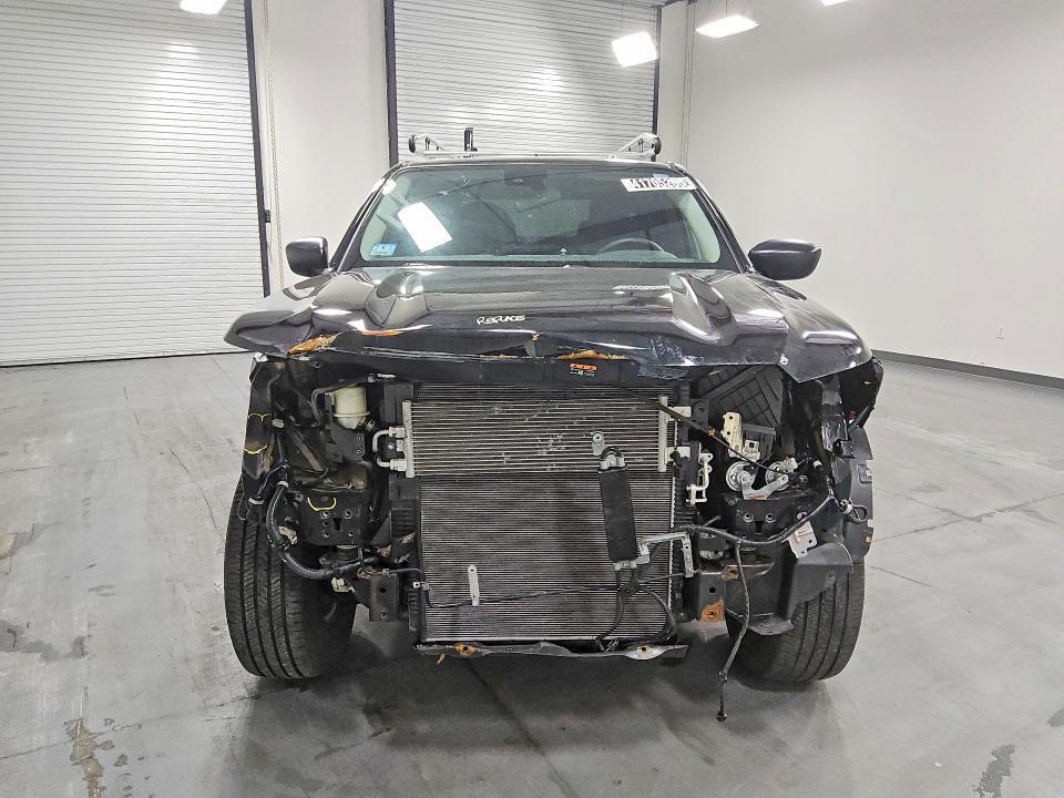 2024 NISSAN FRONTIER- R&D- PRI FLEET- CK ENG LT ON — Фото 5 из 12