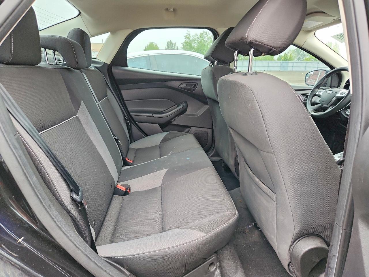 2012 FORD FOCUS SE — Фото 10 из 12