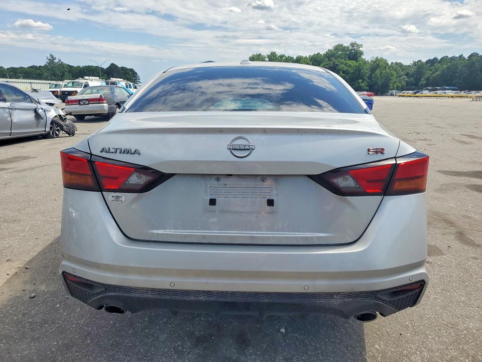 2024 NISSAN ALTIMA SR — Фото 6 из 12