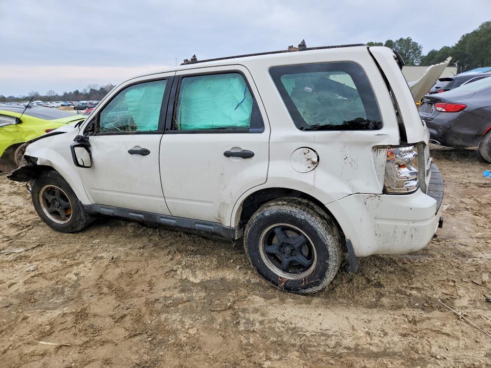 1FMCU0C70CKC36016 2012 FORD ESCAPE photo no. 2