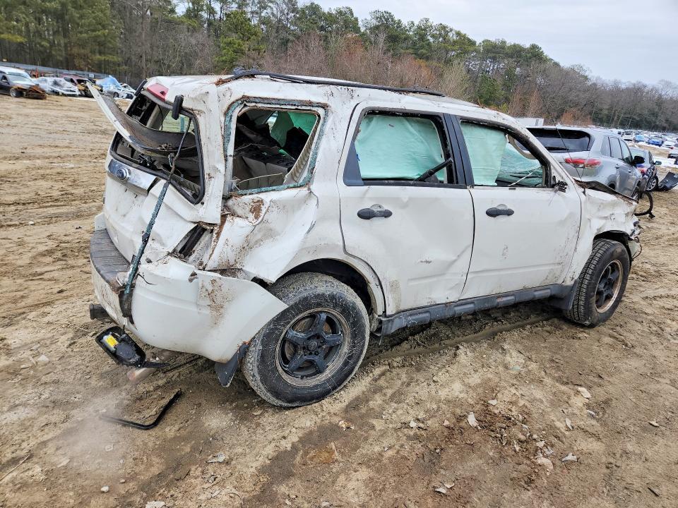 1FMCU0C70CKC36016 2012 FORD ESCAPE photo no. 3