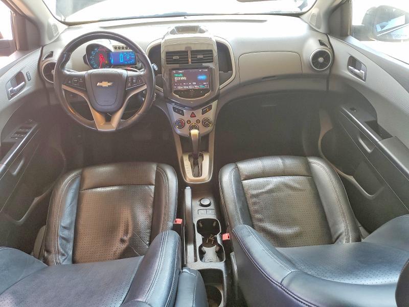 2016 CHEVROLET SONIC LTZ — Фото 8 из 12