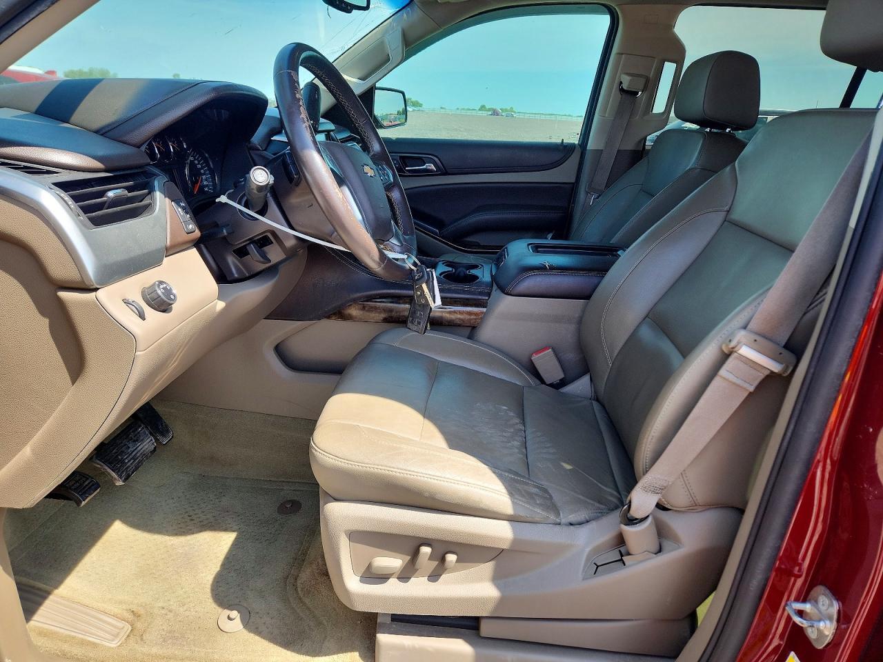 2016 CHEVROLET SUBURBAN C1500 LT — Фото 7 из 13