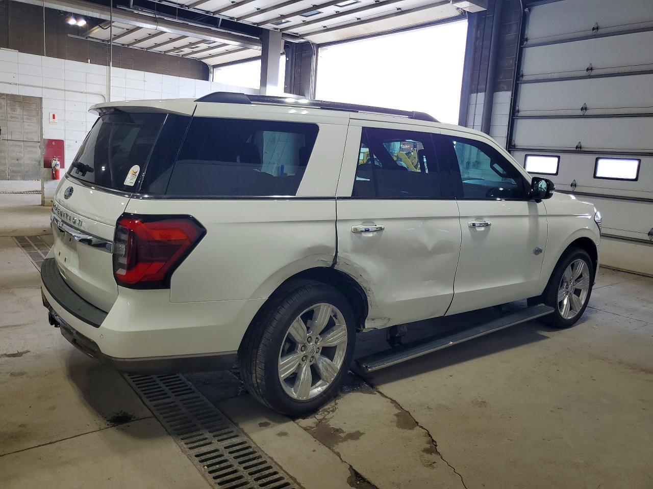 2024 FORD EXPEDITION KING RANCH — Фото 3 из 13