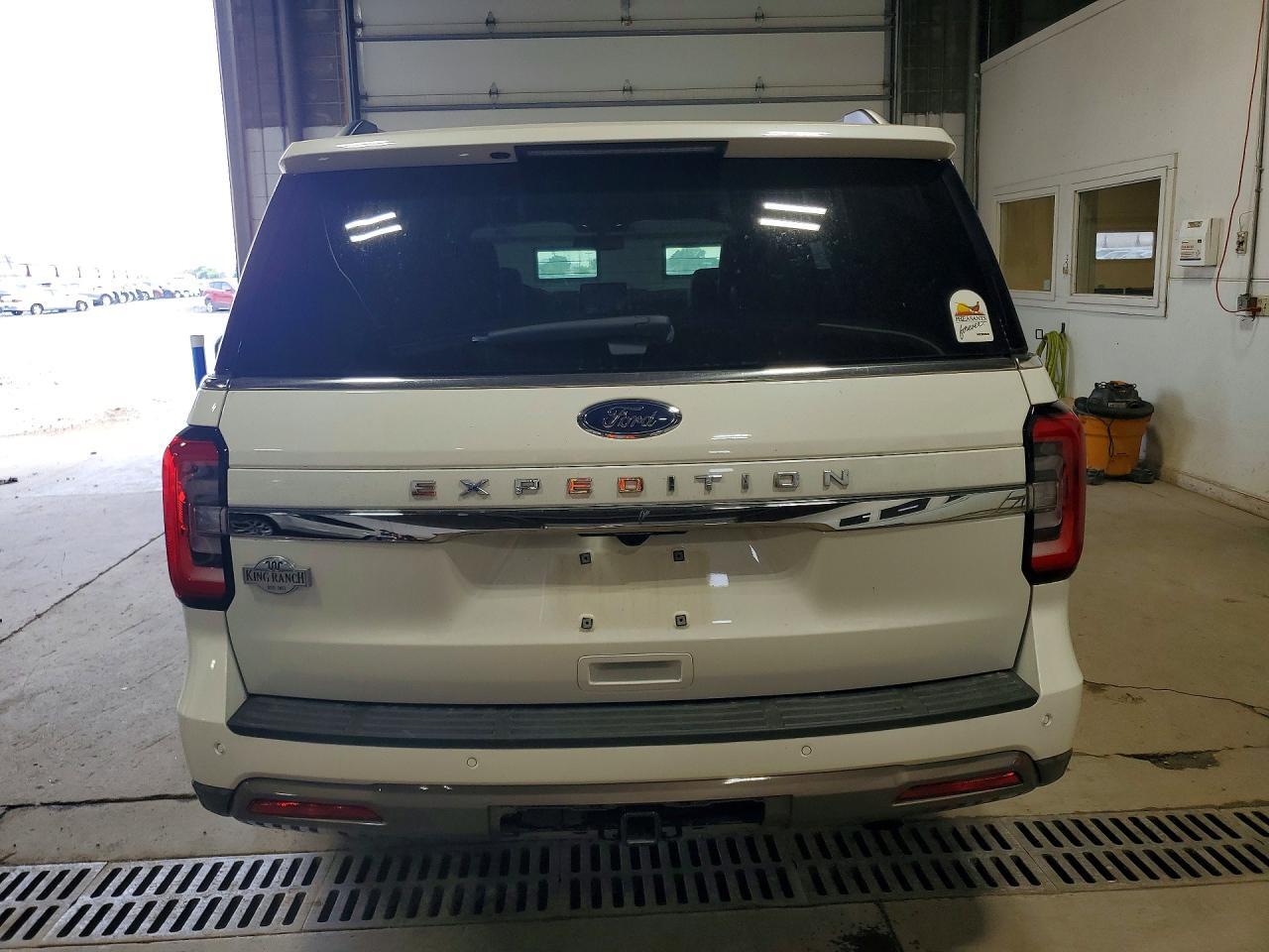 2024 FORD EXPEDITION KING RANCH — Фото 6 из 13