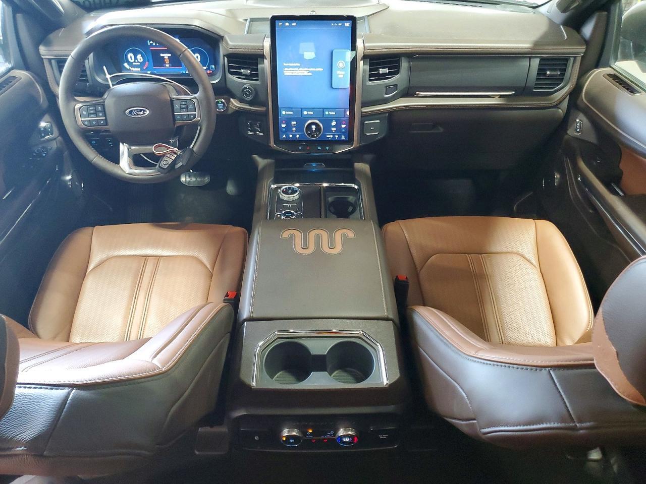 2024 FORD EXPEDITION KING RANCH — Фото 8 из 13