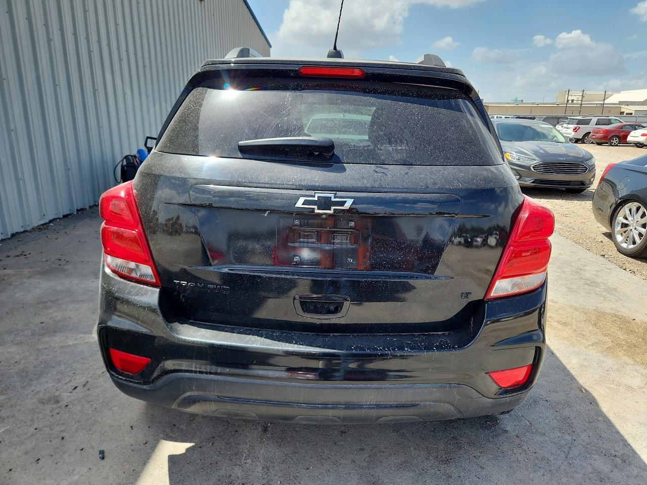 2020 CHEVROLET TRAX 1LT — Фото 6 из 12