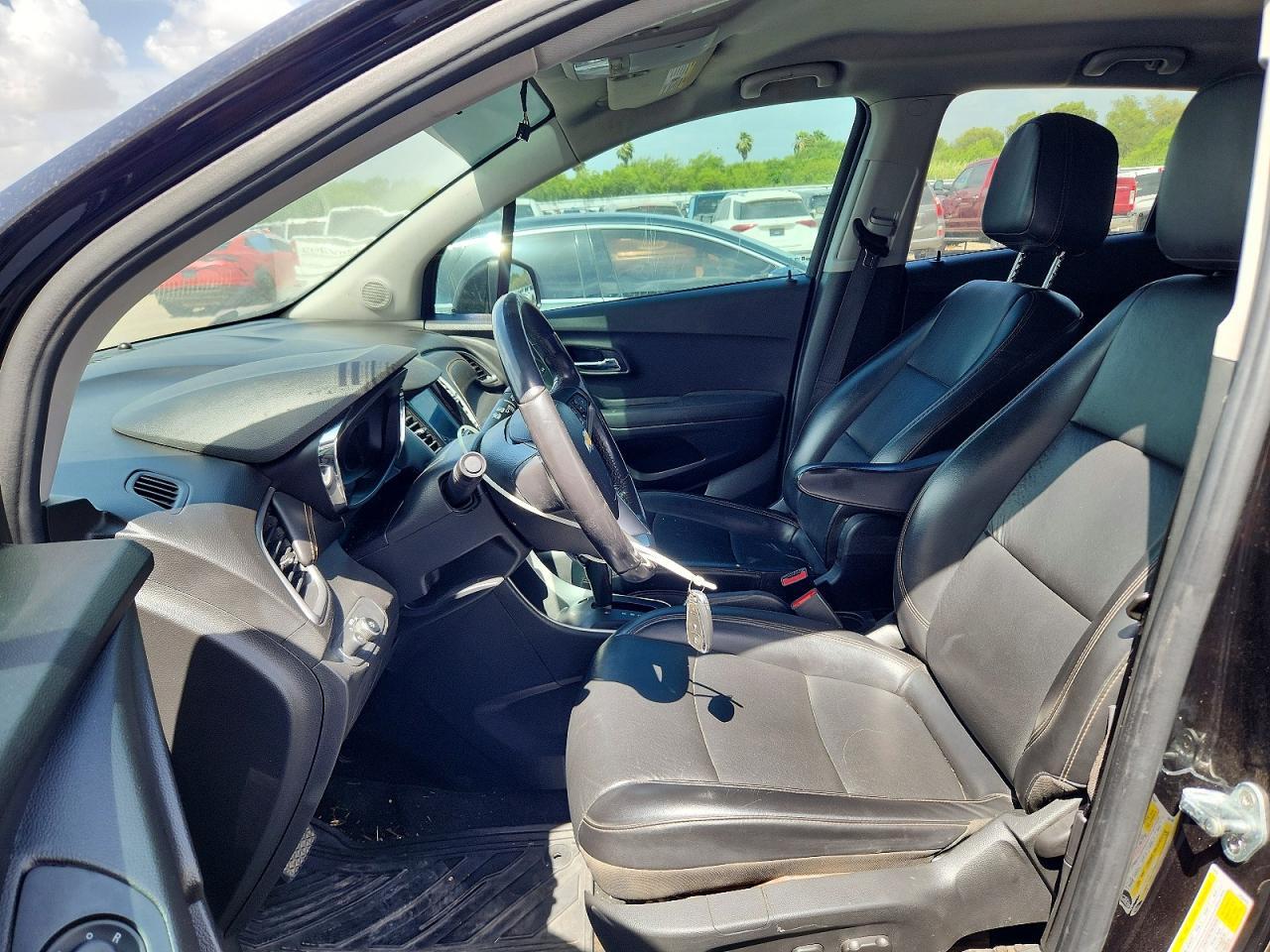 2020 CHEVROLET TRAX 1LT — Фото 7 из 12