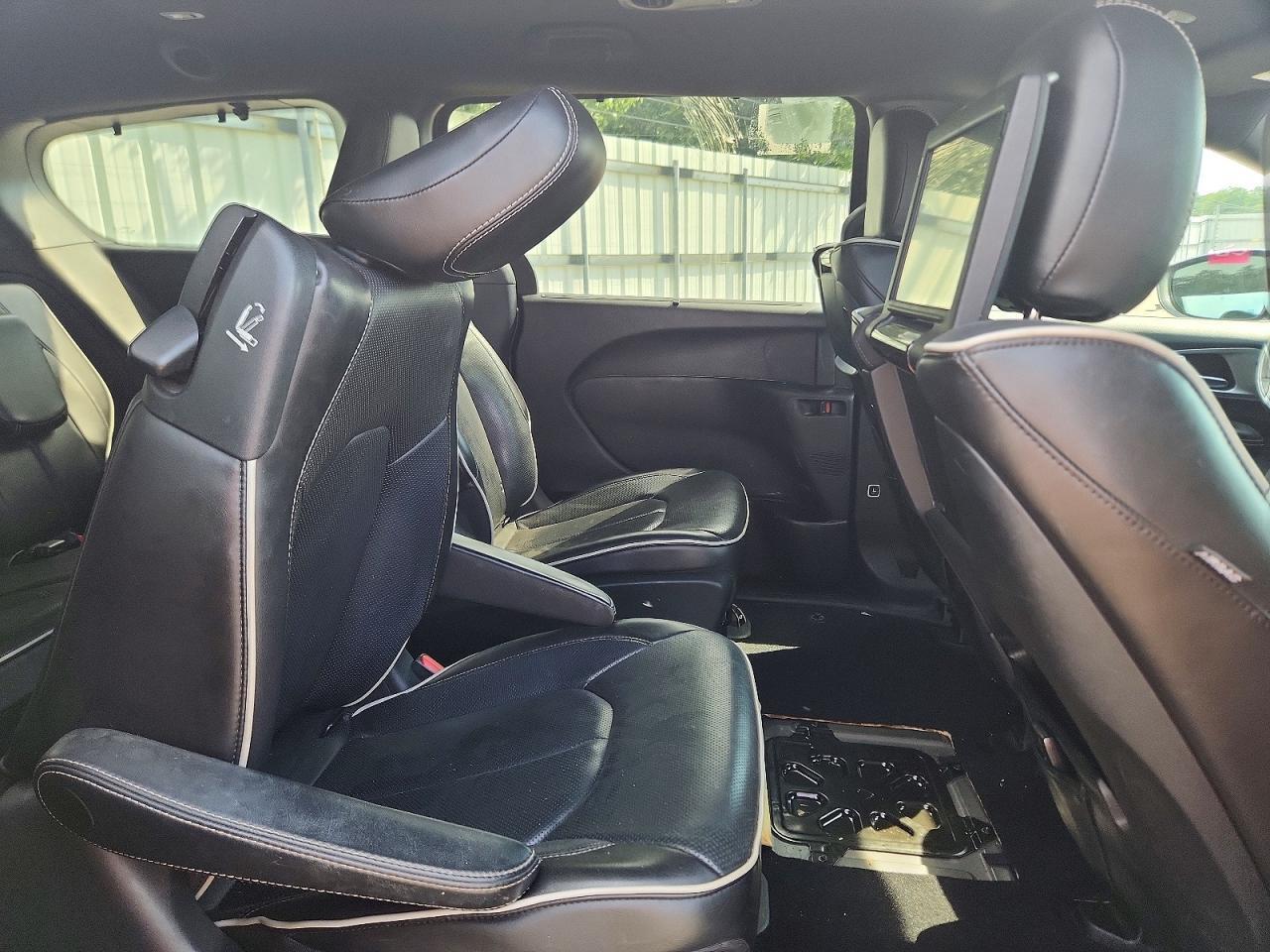 2020 CHRYSLER PACIFICA HYBRID LIMITED — Фото 11 из 13