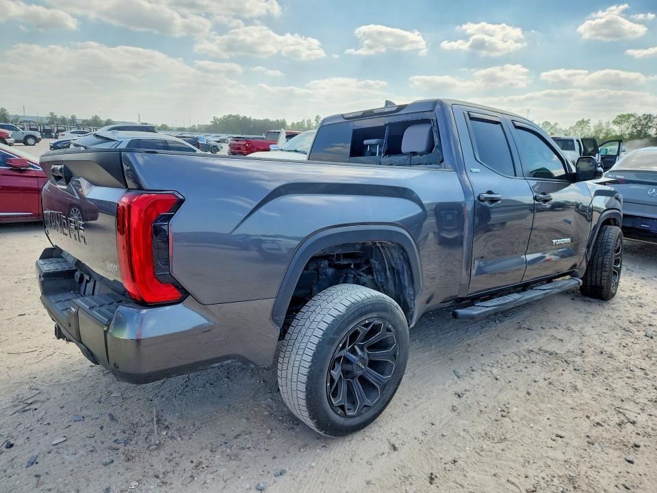 2024 TOYOTA TUNDRA SR5 — Фото 3 из 12