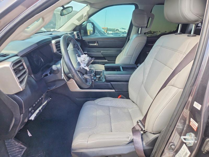 2024 TOYOTA TUNDRA SR5 — Фото 7 из 12