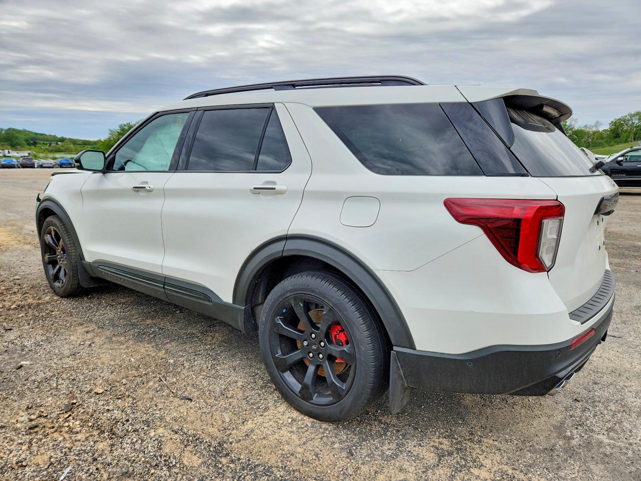 2024 FORD EXPLORER ST — Фото 2 из 13
