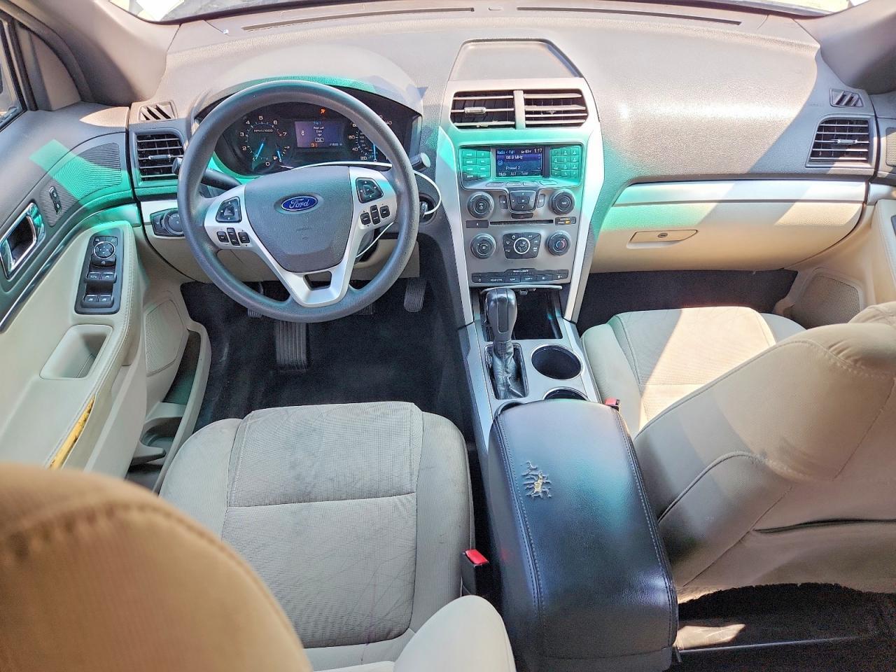 1FMHK7B84CGA15892 2012 FORD EXPLORER photo no. 8