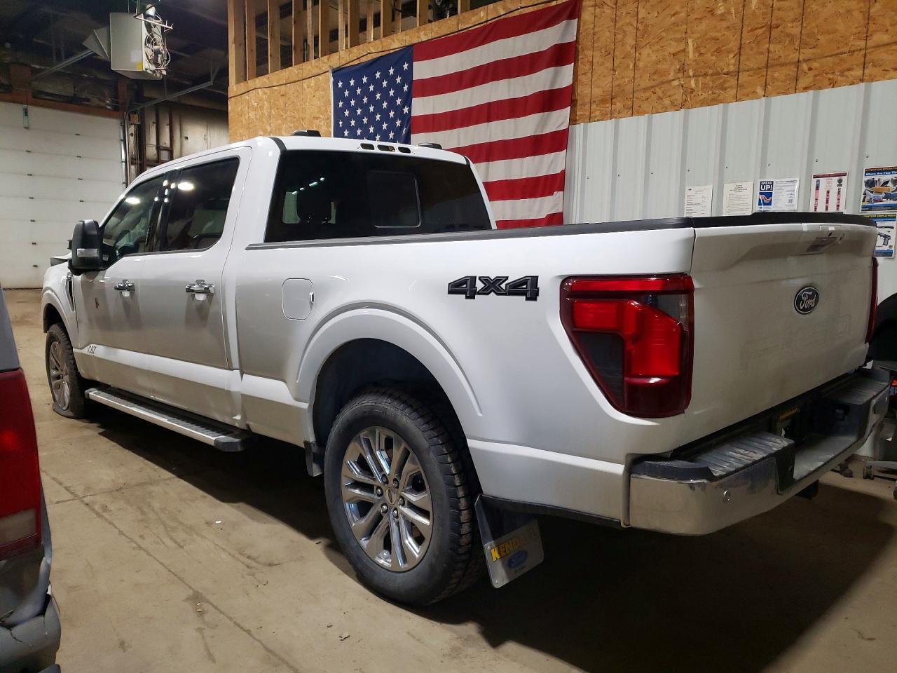 2024 FORD F150 XLT — Фото 2 из 12
