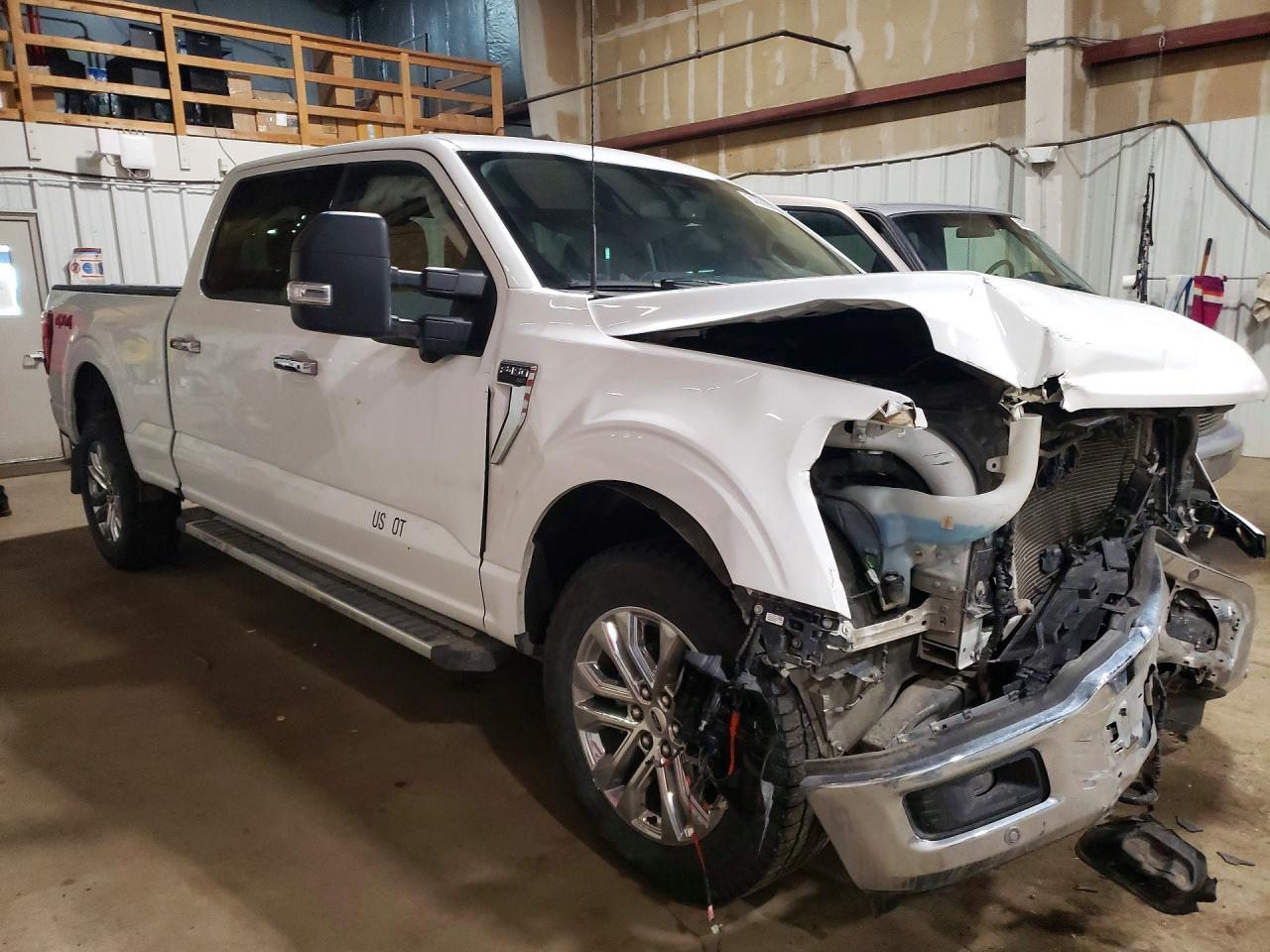 2024 FORD F150 XLT — Фото 4 из 12